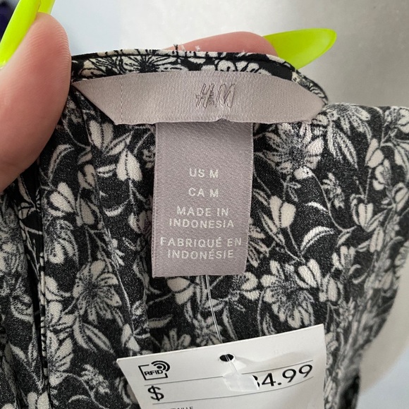 H&M Floral Short Sleeve Spring Summer Dress - Picture 14 of 16